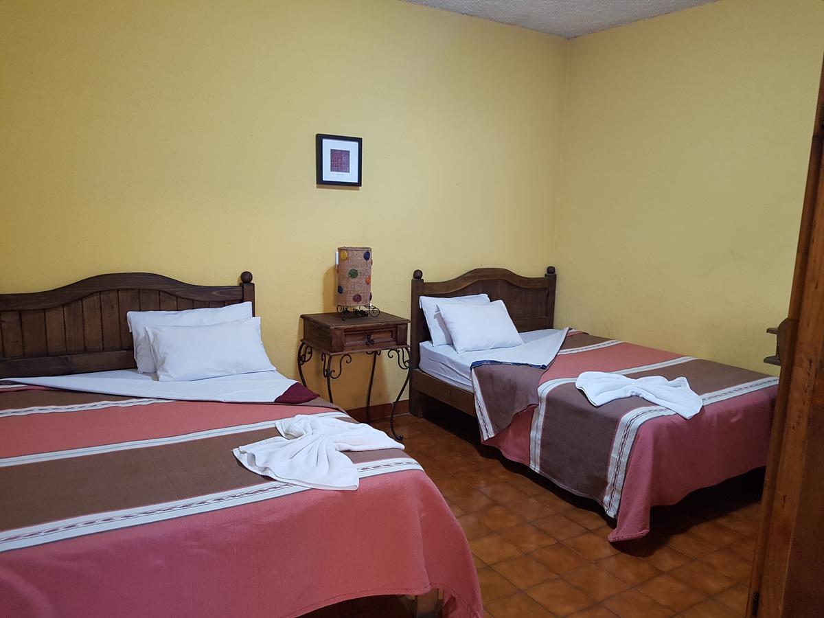 Hotel Nuevo Cupatitzio Uruapan  Exterior photo